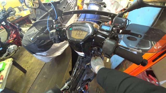 HONDA SUPER CUB AA04 СЕЗОН 2025