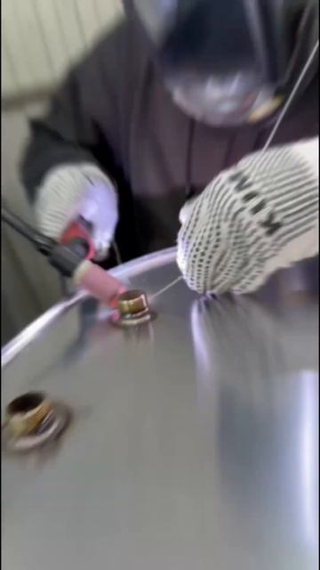 Аргонодуговая сварка. Приварка ниппеля. #американка #б смотреть онлайн