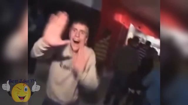 ЛУЧШИЕ ПРИКОЛЫ 2015-2016 Самые смешные приколы (16+) смотреть онлайн