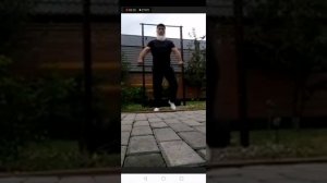 Меня звать Алан . Я чеченец