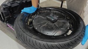 Разбираем моноколесо Veteran Sherman L / замена покрышки за 15 ?