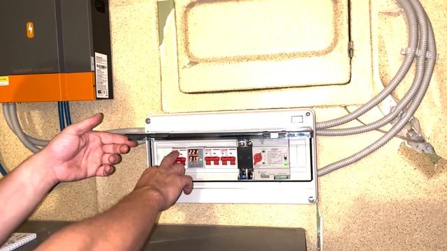 Гибридный инвертор PowMr 3 KW. Обзор и первые впечатления