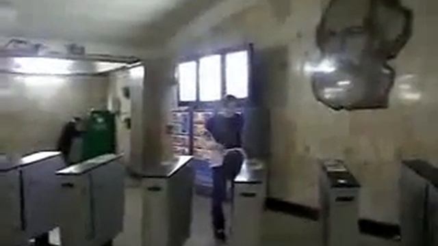 Метро приколы|Metro jokes| 10 способов метро как пройти не платя смотреть онлайн
