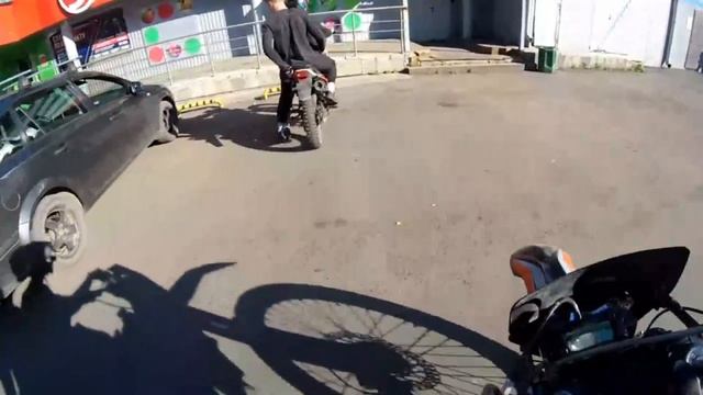 навел суеты в 16 лет? покатушки, мото будни смотреть онлайн