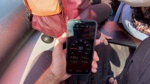 Сравниваем 9.9 и 9.9 про на воде 2 и 5 человек