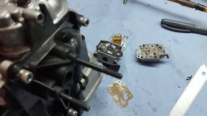 отличие четырёхтактного карбюратора от двухтактного