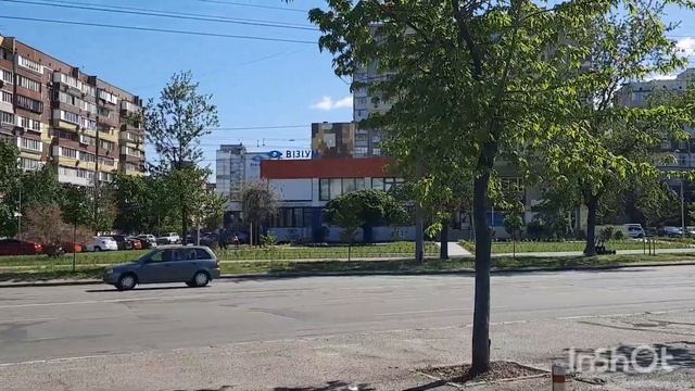 🇺🇦 UKRAINE KYIV 2025 april. На Троещине расцвели каштаны и сире смотреть онлайн