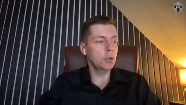 Олег Комолов — 