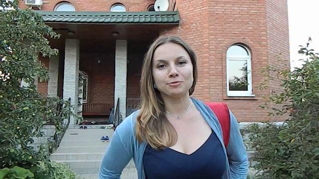 ВВВ обаятельная девушка с самой обворожительной улыбкой смотреть онлайн