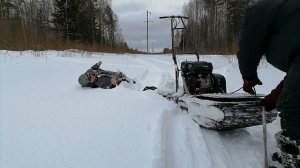 сравнение двух мотобуксировщиков....мужик 600 и бурлак...