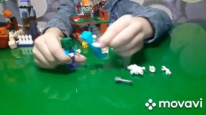 МАЙНКРАФТ МОБЫ ЗОМБИ И СКЕЛЕТЫ НАПАЛИ  НА ДЕРЕВНЮ ЖИТЕ