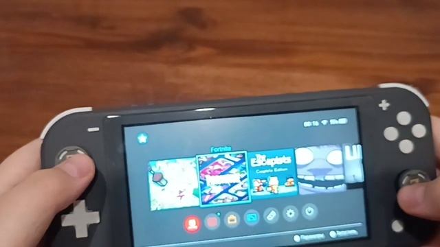 стоит ли брать Nintendo Switch Lite в 2025 году?