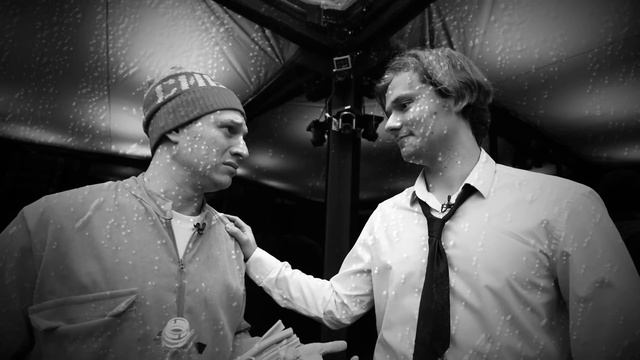 Блогеры Сражаются За 300.000 Рублей! Кто Последний Выйдет смотреть онлайн