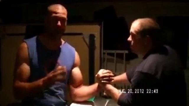 Как избежать травм в армрестлинге | Винтовой перелом |