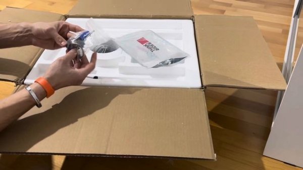 Интерактивный велостанок Thinkrider X2 Max. Распаковка и крат