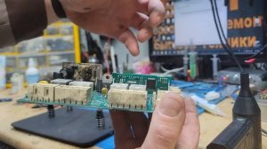 Прошивка стиральной машины indesit с нежданчиком)