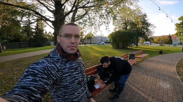 Поездка на моно колесе с товарищем по тёмному лесу и н? смотреть онлайн