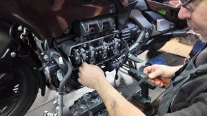 Регулировка клапанов Honda Goldwing GL1800 DCT