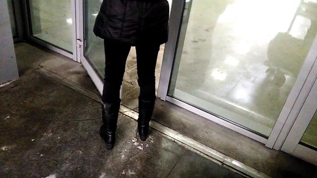 ВПЕРВЫЕ В АЭРОПОРТЕ (ПУЛКОВО,СПБ) смотреть онлайн