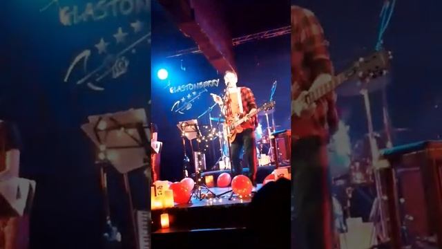 Василий Уриевский & Группа Gardina - Парам-пам-пам (Live)