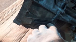 Лада Гранта в чём различия КПП тросиковой и нижневалн?