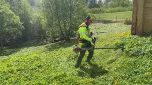 Покос травы. Stihl FS 561 леска 3.3мм квадрат