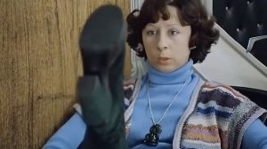 Служебный роман. Значит хорошие сапоги надо брать