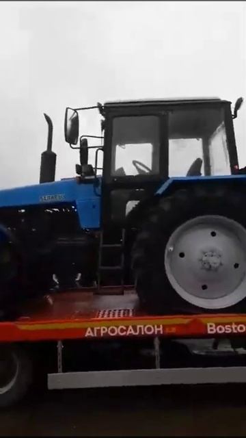 Доставили трактор Беларус 1221 нашим гостям в Московску смотреть онлайн