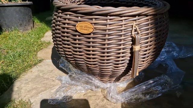 Нові кашпо, пересадка хризантем смотреть онлайн