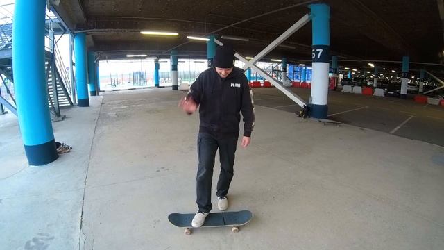 КАК НАУЧИТЬСЯ КАТАТЬСЯ НА СКЕЙТБОРДЕ ЗА 30 МИНУТ смотреть онлайн