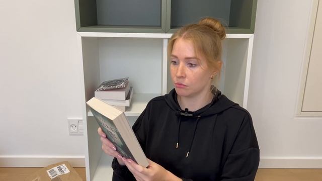 Собираю новый книжный шкаф 📚 Покупки современной лит смотреть онлайн