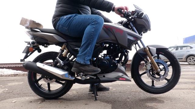 Индийский мотоцикл TVS APACHE 180. В продаже. Обзор. смотреть онлайн