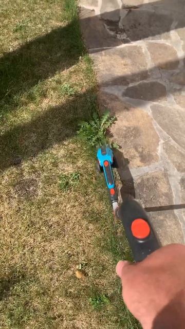 Аккумуляторные ножницы Gardena. Для удаления сорняков и н смотреть онлайн