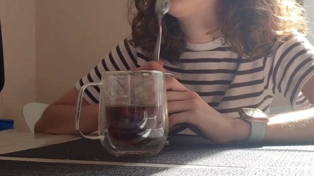 продаю все свое барахло на Авито! (или не продаю)