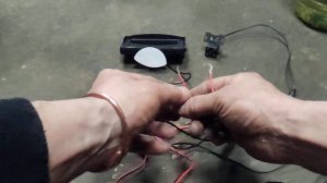 Подключаем камеру заднего вида , к монитору  ..для обзо?