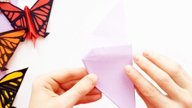 Оригами Бабочка из бумаги машет крыльями | Origami Flapping Pape