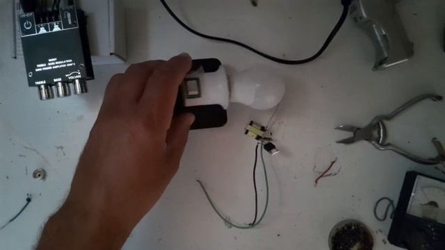 Самый простой преобразователь 1,5 - 220вольт