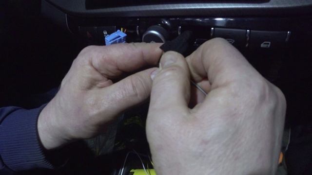 Lada Vesta NG Опция управление 3-х уровневым обогревом сидений на RvR Smart Terminal