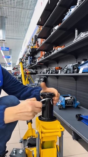 НОВИНКА! Подкатной домкрат Denzel 51270 #вираж #инструмент #a смотреть онлайн