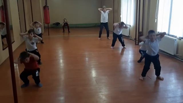 Кунг-фу для детей. Подрастающее поколение смотреть онлайн