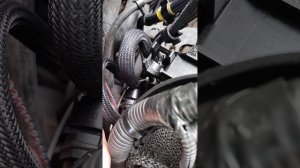 Прокачка топливного фильтра Volvo V50 1.6d после замены