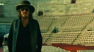 Она прекрасна - Жизнь - Wonderful Life (Zucchero)