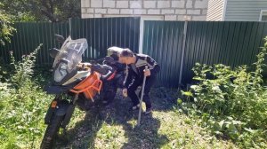 Как залезть на высокий мотоцикл?