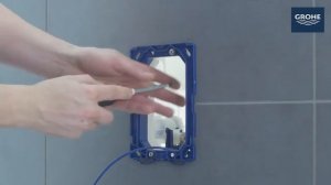 Установка кнопки смыва GROHE с пневматическим управлени