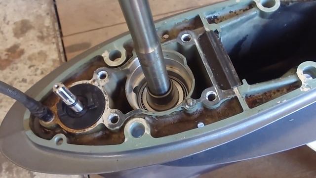 Замена сальников редуктора лодочного мотора,сальники смотреть онлайн