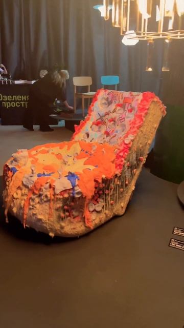 Выставка современного искусства #владивосток #travel смотреть онлайн