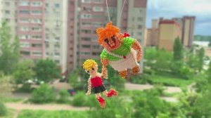 Фигурки из бисера / Карлсон и Малыш из бисера / бисероплетение / творчество /