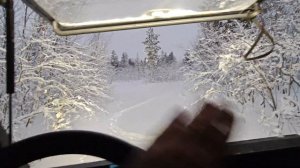 Вездеход  Ветер по глубокому снегу ..