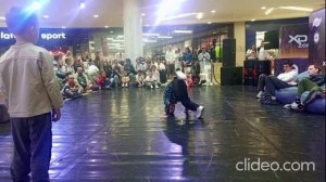 Брейк данс батл

Vlad76