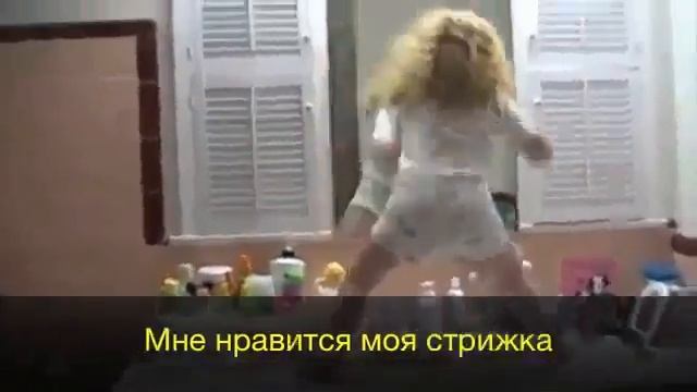 Девочка перед зеркалом смотреть онлайн